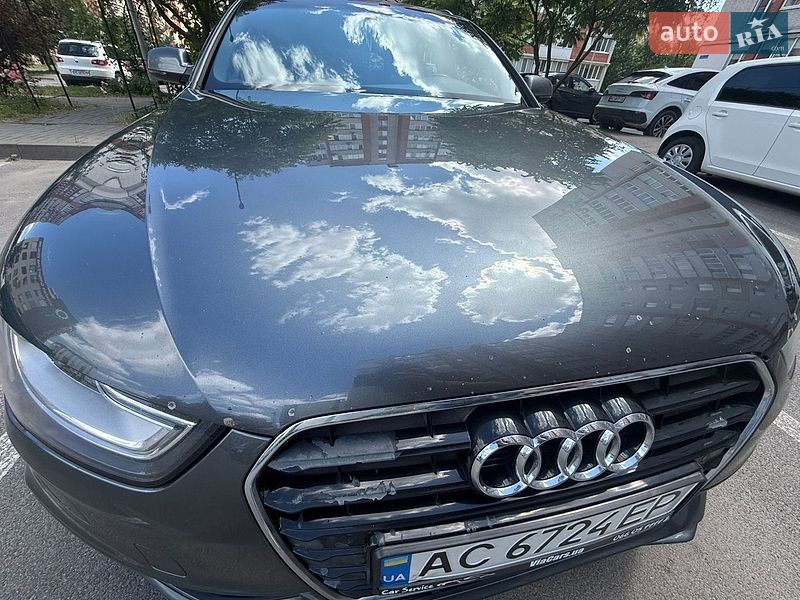 Audi A4 2014