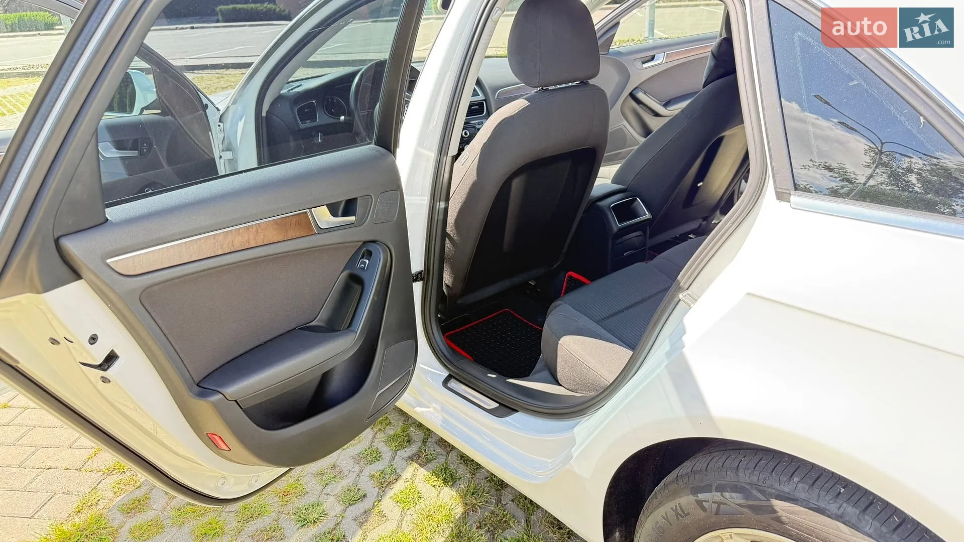 2014 Audi A4 - мініатюра 71