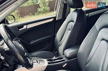 Седан Audi A4 2015 в Львові