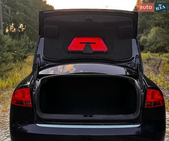 Седан Audi A4 2006 в Охтирці