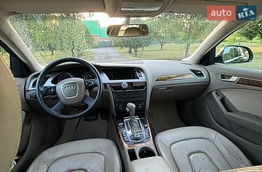 Седан Audi A4 2008 в Ромнах