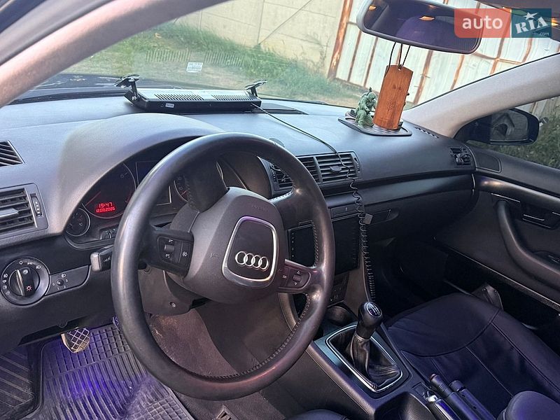 Седан Audi A4 2005 в Харькове