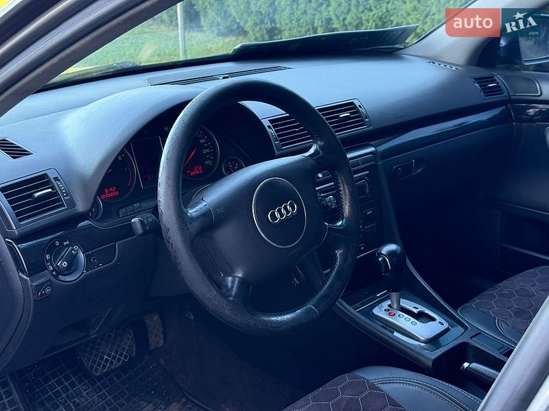 Седан Audi A4 2003 в Дунаївцях
