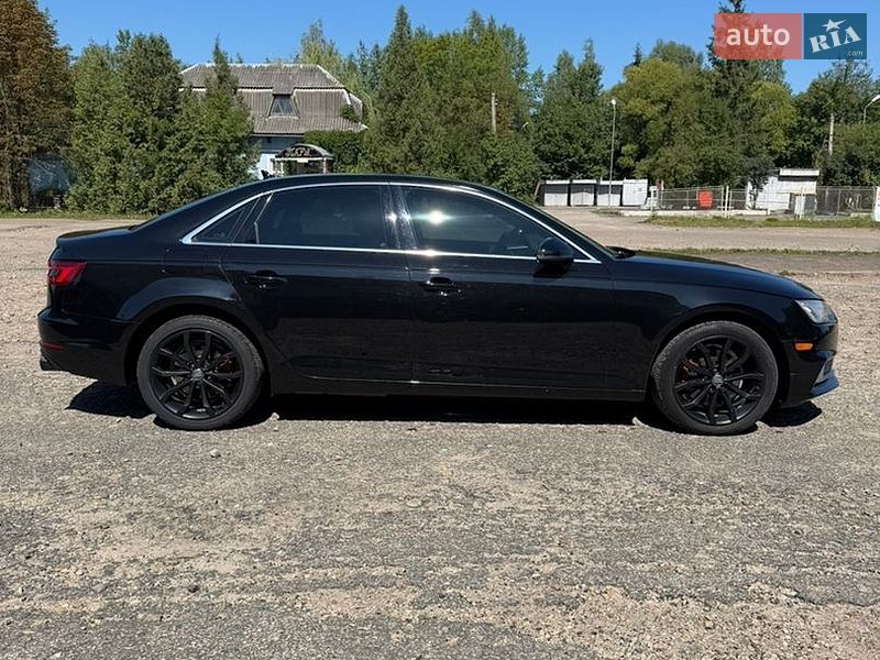 Седан Audi A4 2019 в Івано-Франківську
