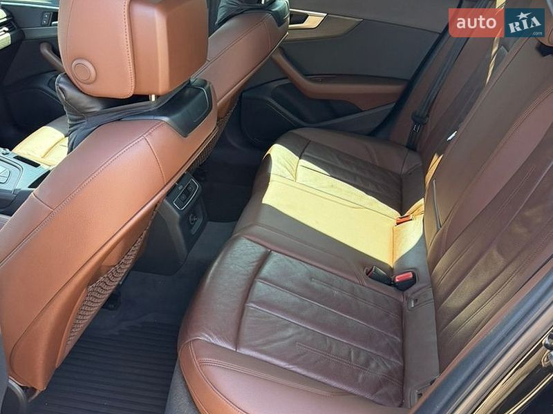 Седан Audi A4 2019 в Івано-Франківську