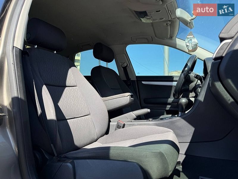 Седан Audi A4 2006 в Києві фото 12 Седан Audi A4 2006 в Києві
