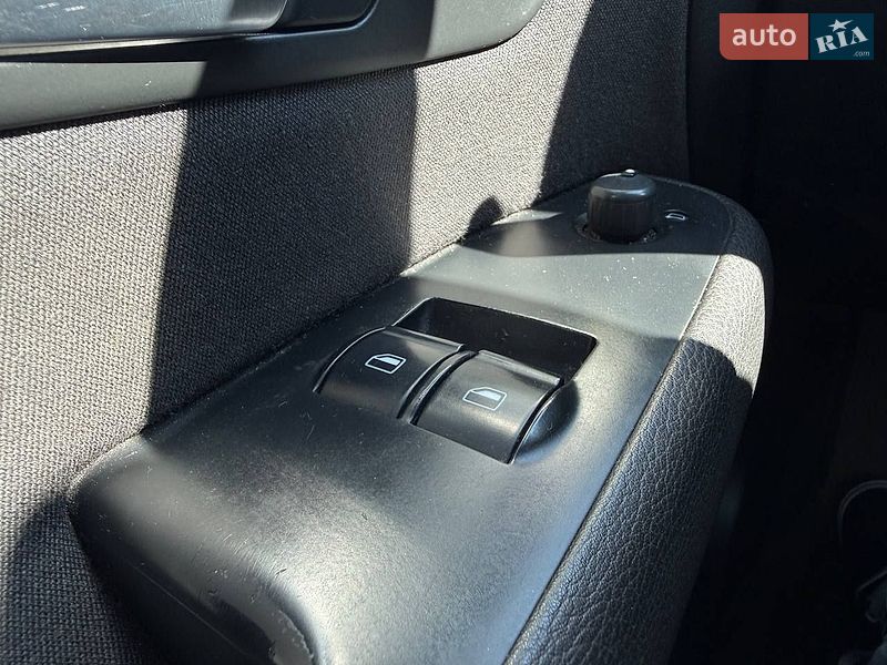 Седан Audi A4 2006 в Києві фото 16 Седан Audi A4 2006 в Києві