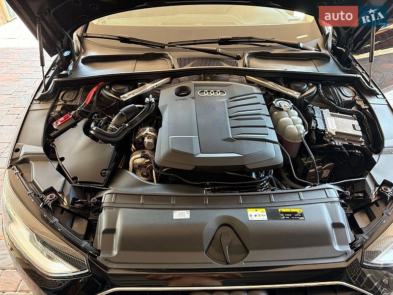 Седан Audi A4 2022 в Борисполі