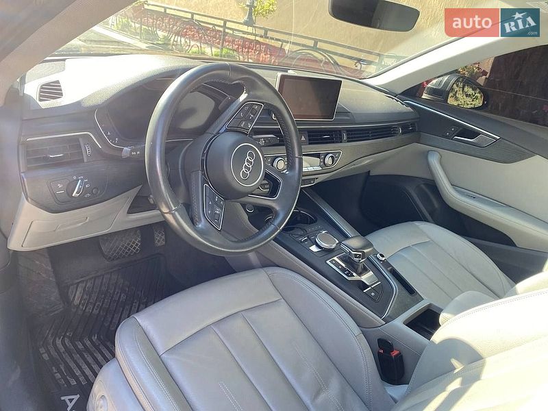 Седан Audi A4 2018 в Бережанах