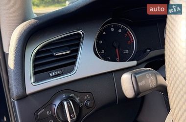 Седан Audi A4 2011 в Запоріжжі