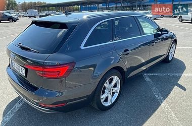 Универсал Audi A4 2018 в Киеве