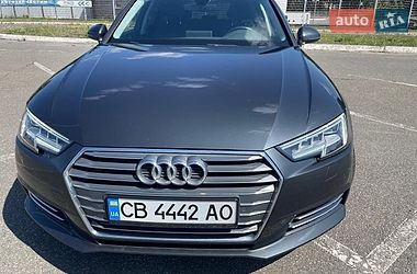 Универсал Audi A4 2018 в Киеве