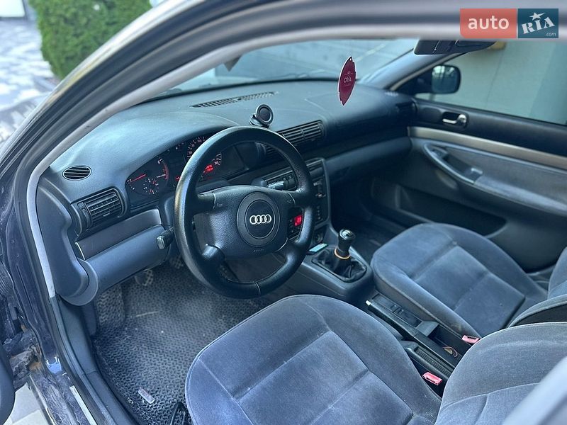 Универсал Audi A4 1998 в Львове