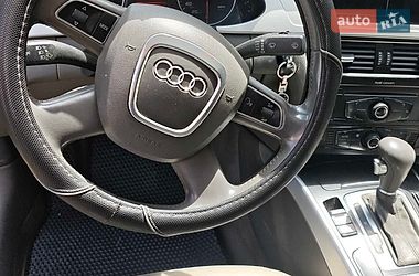 Седан Audi A4 2011 в Ахтырке