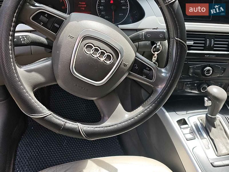 Седан Audi A4 2011 в Ахтырке