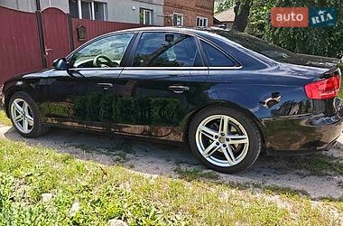Седан Audi A4 2011 в Ахтырке