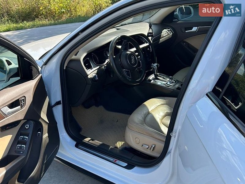 Седан Audi A4 2014 в Баришівка