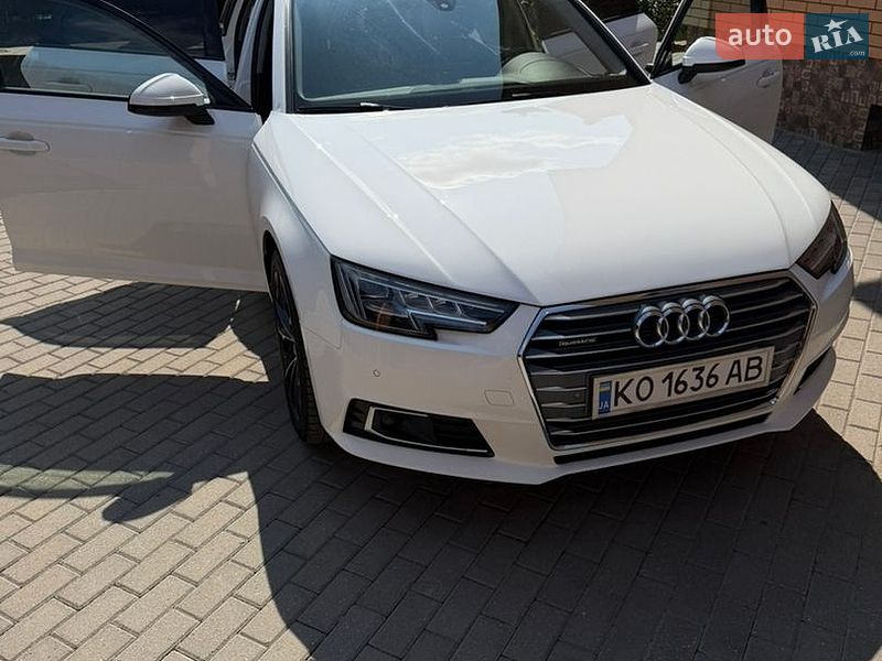 Универсал Audi A4 2018 в Ужгороде