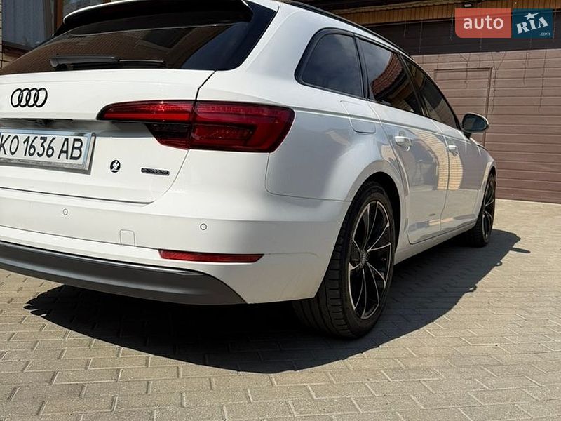 Универсал Audi A4 2018 в Ужгороде