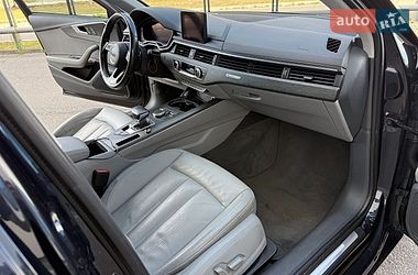 Седан Audi A4 2016 в Киеве