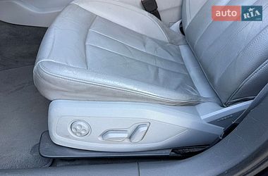 Седан Audi A4 2016 в Киеве