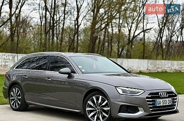 Универсал Audi A4 2022 в Луцке