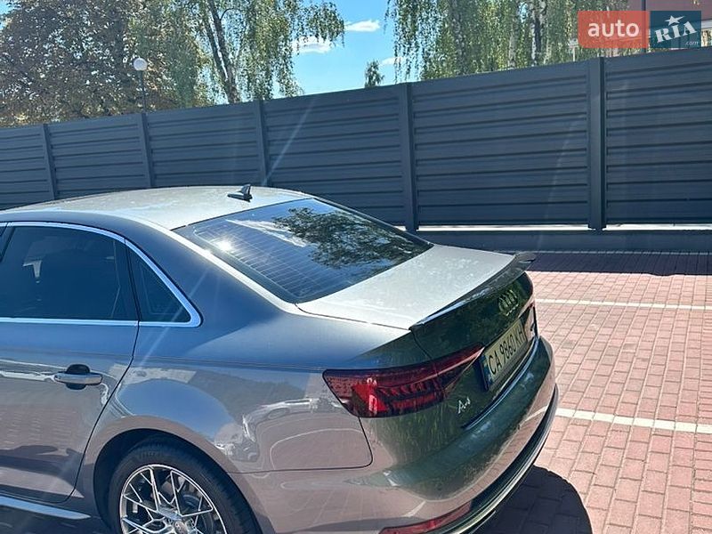 Седан Audi A4 2018 в Черкассах