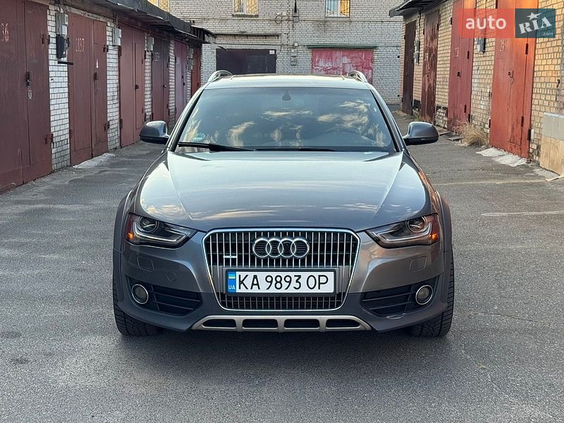 Универсал Audi A4 2013 в Киеве