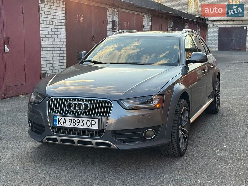 Универсал Audi A4 2013 в Киеве