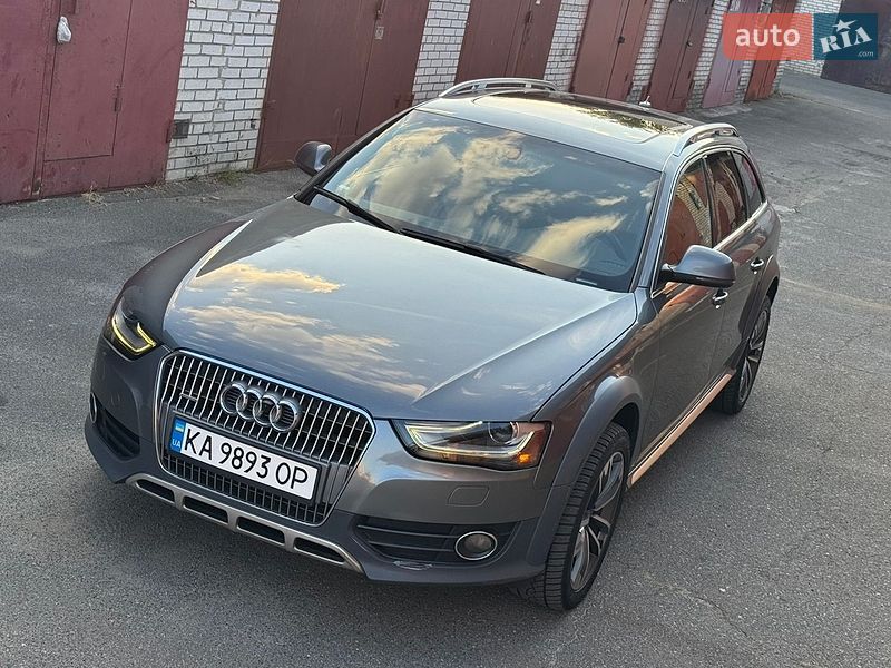 Универсал Audi A4 2013 в Киеве