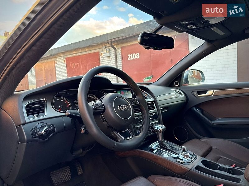 Универсал Audi A4 2013 в Киеве