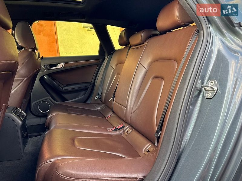 Универсал Audi A4 2013 в Киеве