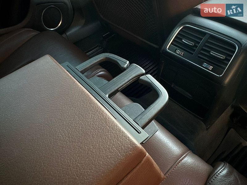 Универсал Audi A4 2013 в Киеве