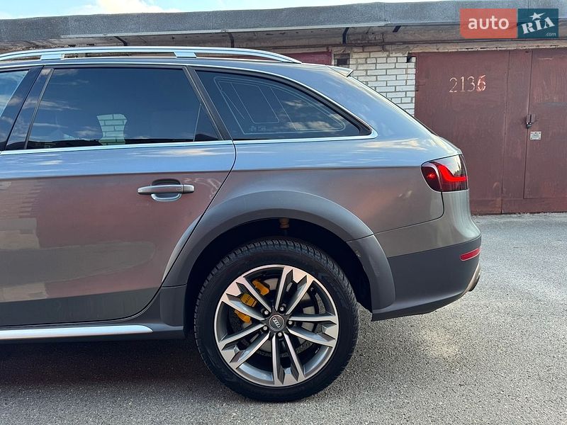 Универсал Audi A4 2013 в Киеве
