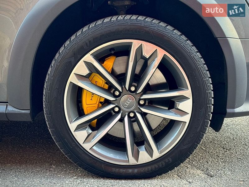 Универсал Audi A4 2013 в Киеве