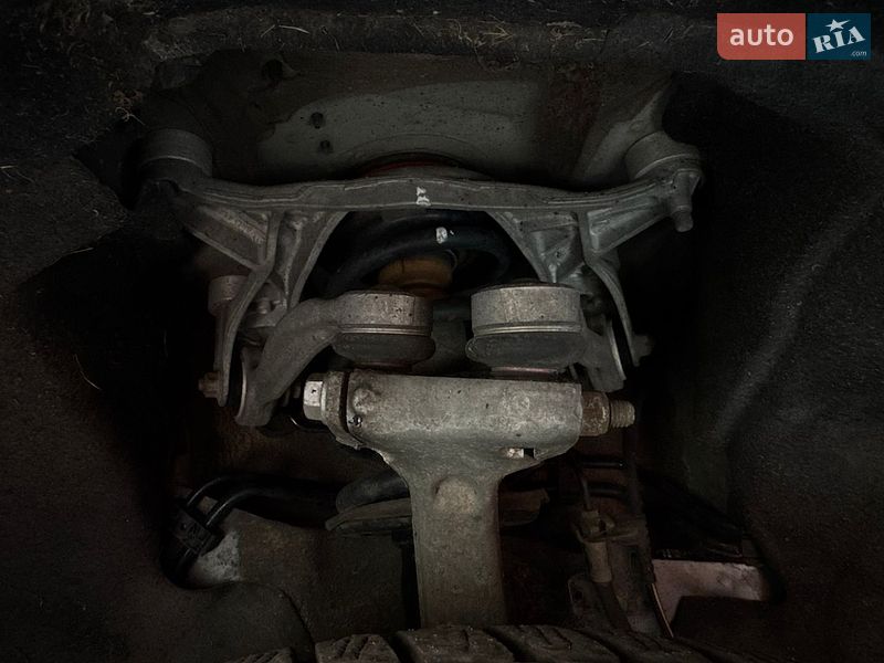 Универсал Audi A4 2013 в Киеве