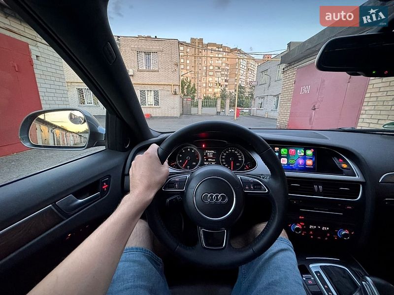 Универсал Audi A4 2013 в Киеве