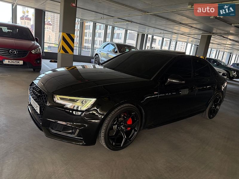Седан Audi A4 2017 в Києві