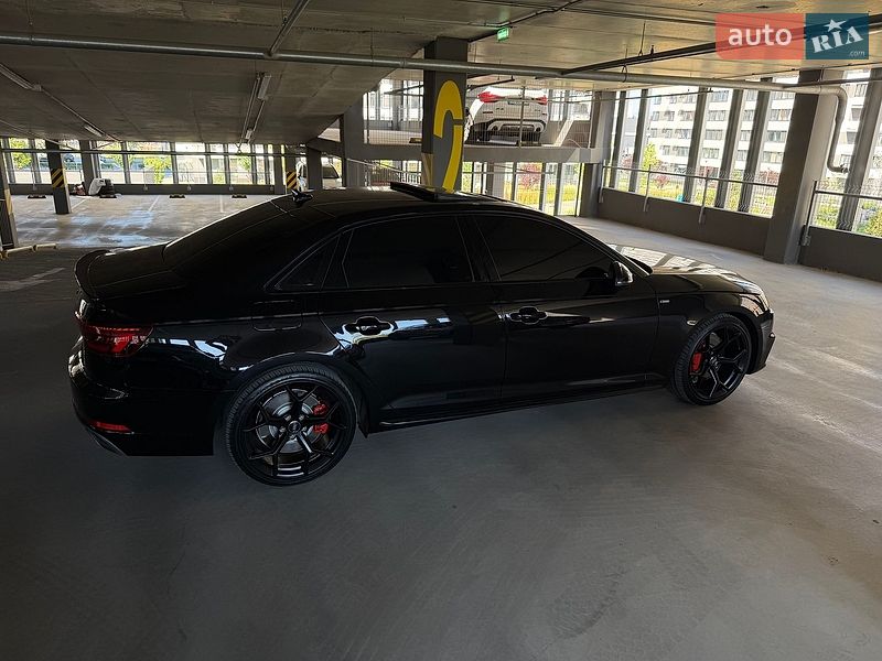 Седан Audi A4 2017 в Києві