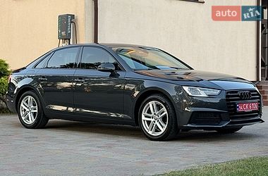 Седан Audi A4 2017 в Стрию