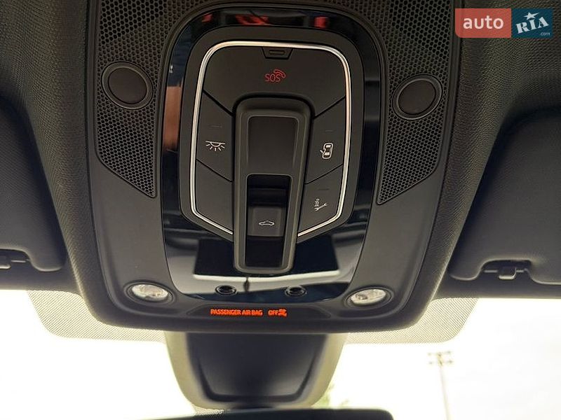 Седан Audi A4 2018 в Івано-Франківську