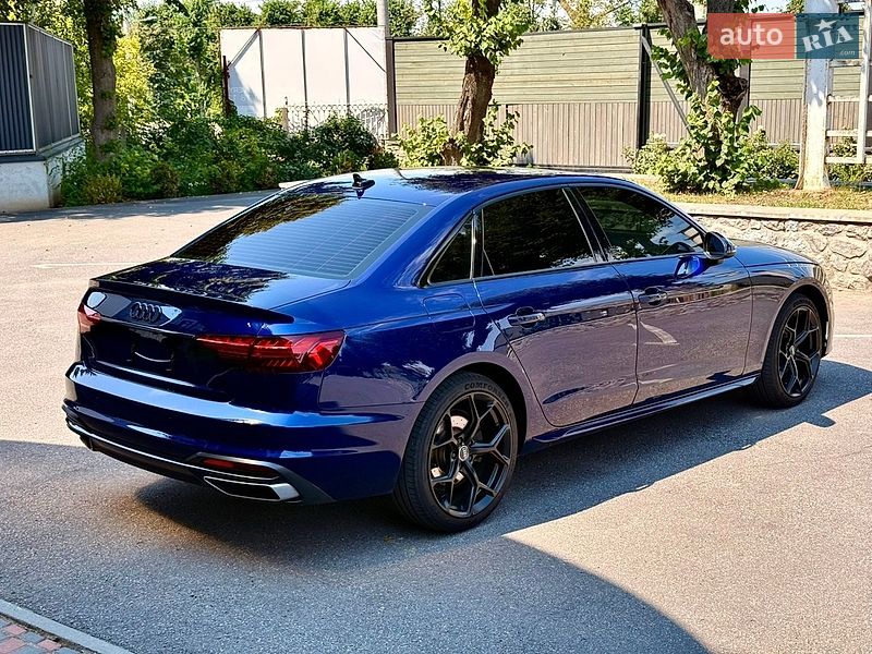 Седан Audi A4 2020 в Вінниці