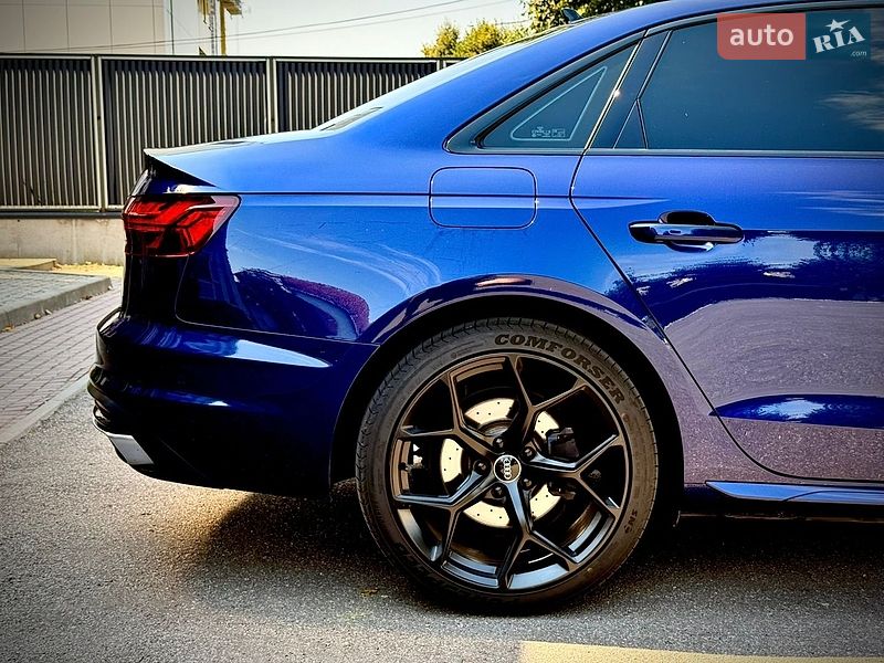 Седан Audi A4 2020 в Вінниці