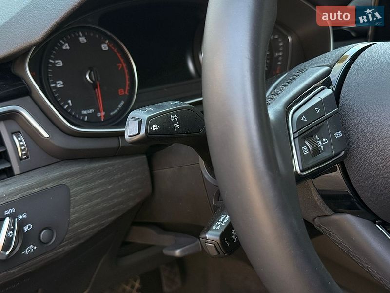 Седан Audi A4 2020 в Вінниці