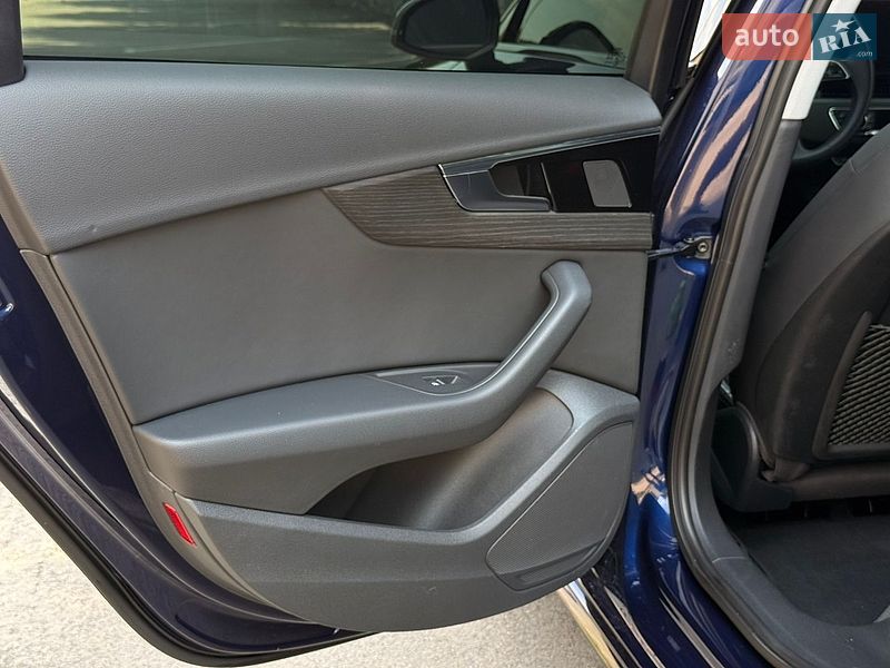 Седан Audi A4 2020 в Вінниці