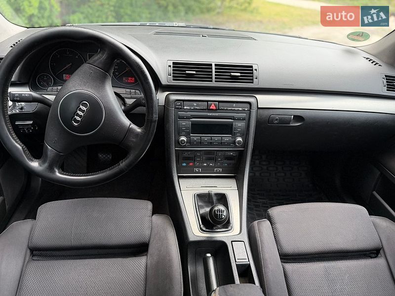 Універсал Audi A4 2001 в Любомлі
