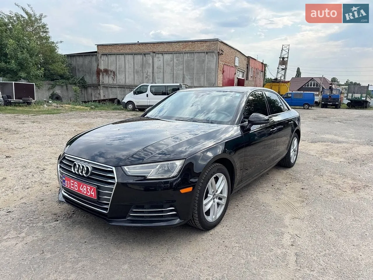 2017 Audi A4 - фото 1