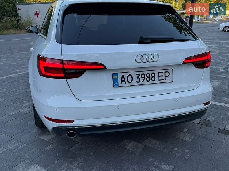 Універсал Audi A4 2016 в Ужгороді