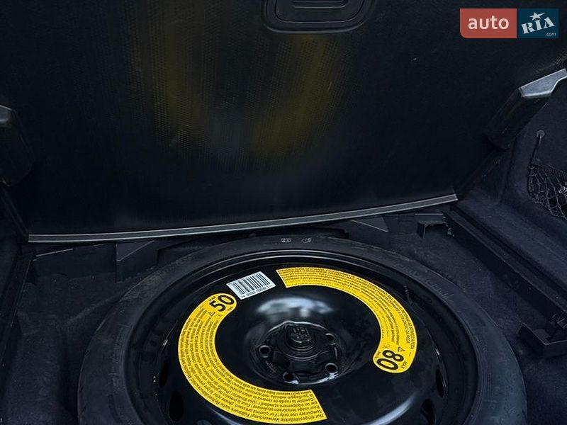Універсал Audi A4 2016 в Ужгороді