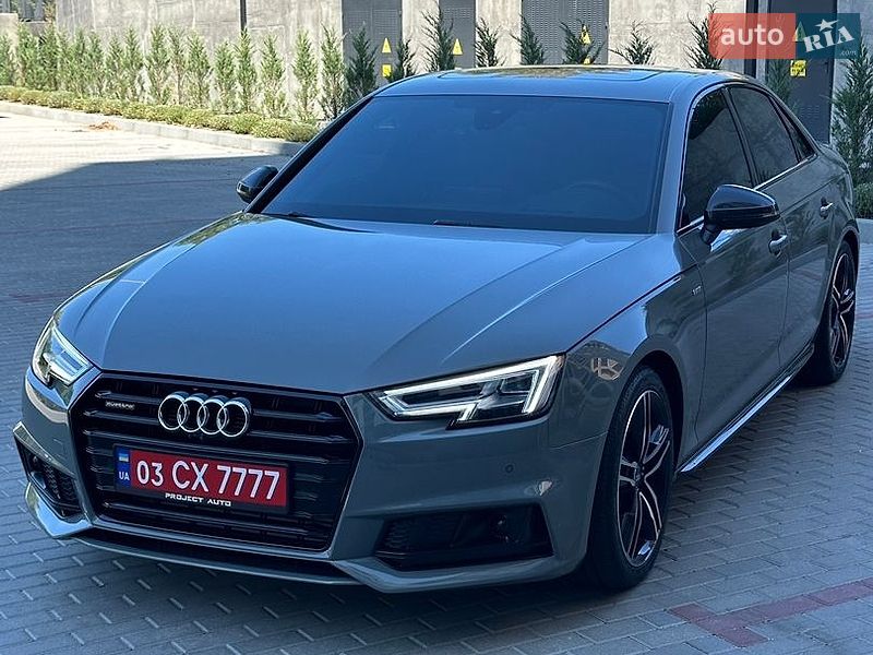 Седан Audi A4 2018 в Ровно